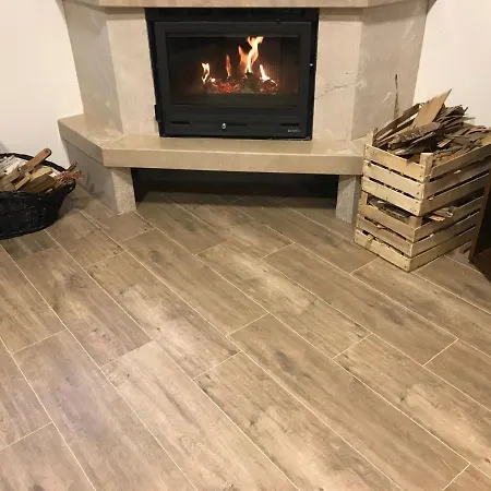Apartman In Near Diocletian's Palace