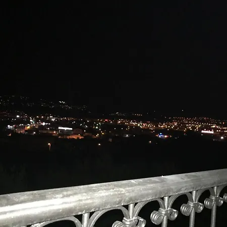 3 Km Outside The Historical Centre Apartment *